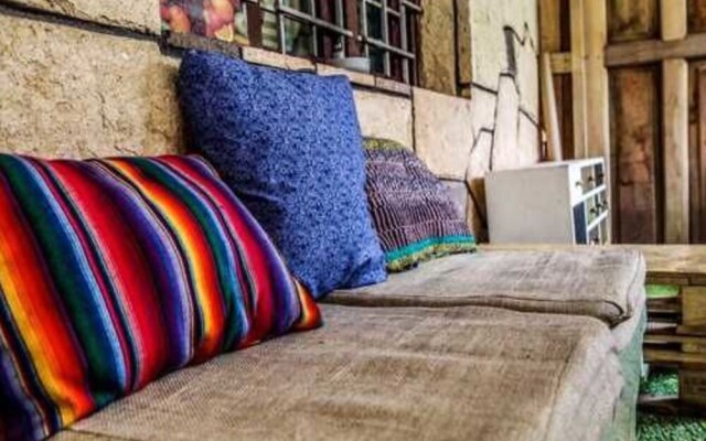 Pakocha House & Lodging