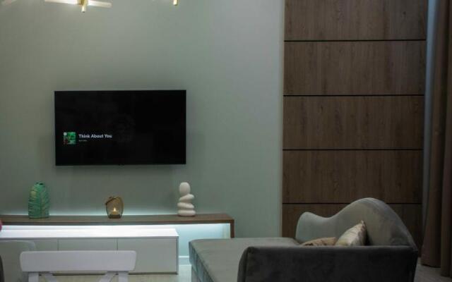 Deluxe Apartment - Tamerlan Residence