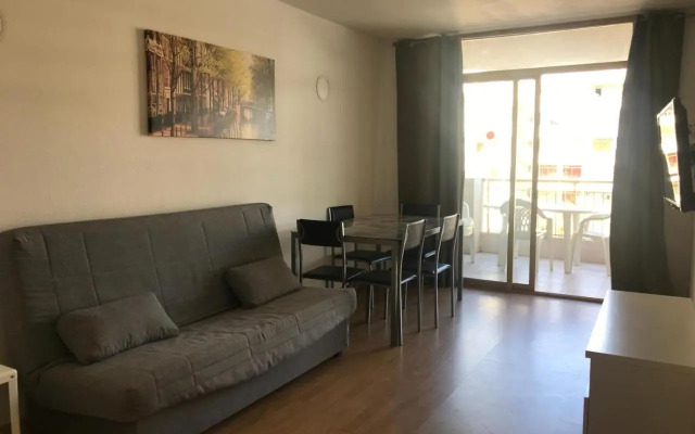 Vendrell Apartments