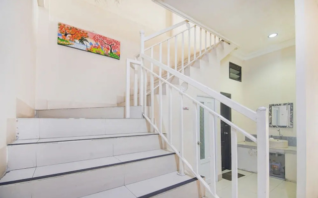 OYO 94669 Hotel Puri Inn Panakkukang Makassar