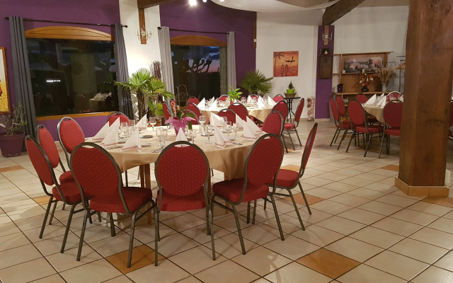 Logis Hotel Le Mas de Mon Père