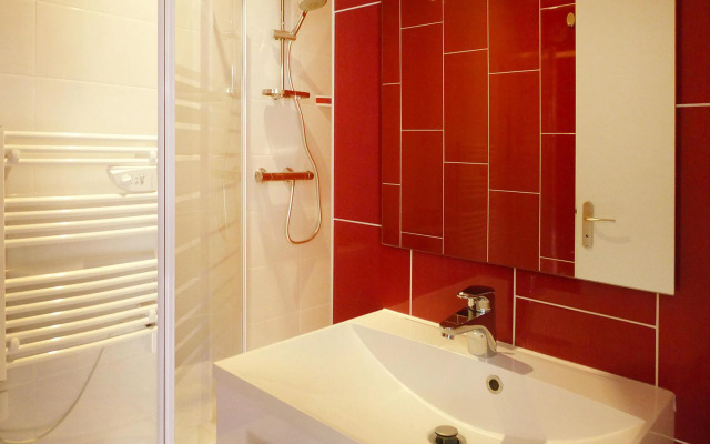 House in Saint-quay Near 7 Beaches