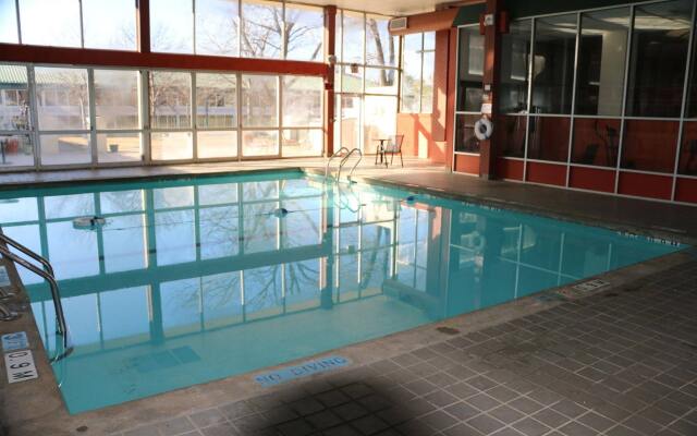 Motel 6 Tulsa Airport