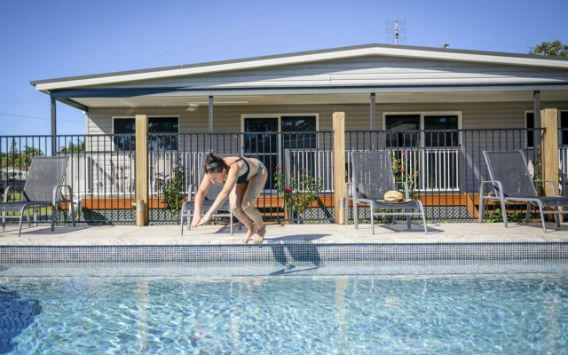 Laguna Lodge Holiday Units