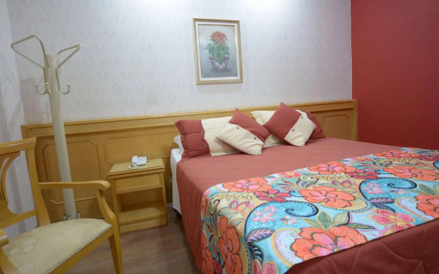 Biazi Paradise Hotel