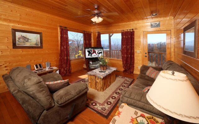 Howling Wolf - One Bedroom Cabin