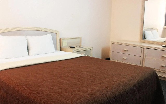 Hotel Corona Plaza