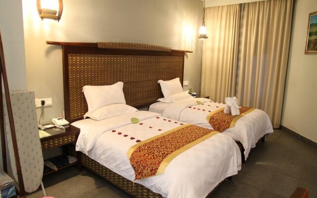 Serengeti Hotel