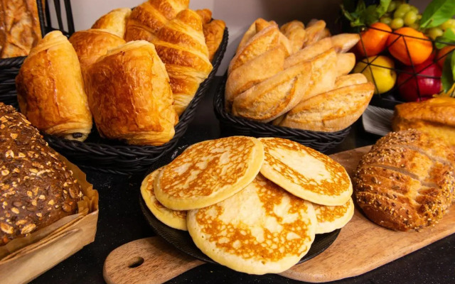 Отель Leonardo Boutique Opera