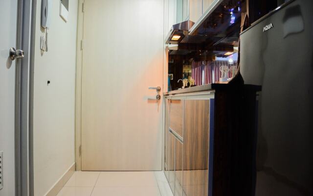 Modern and Homey Studio at Springlake Summarecon Apartment