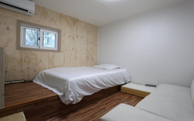 Hotel Grim in Dongdaemoon Seoul