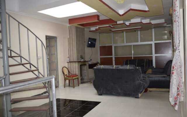 Yaris Guest House