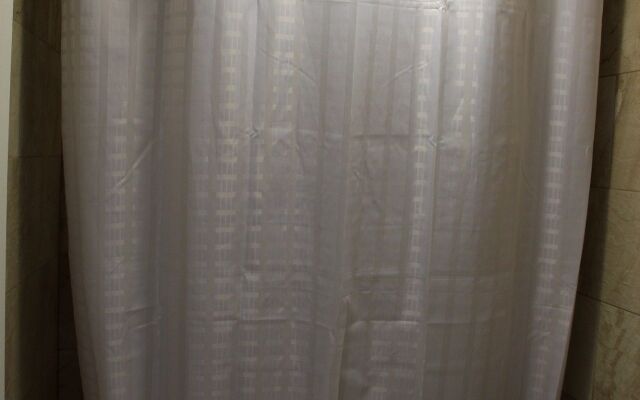 Wharncliffe Suites Motel