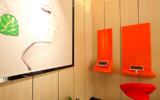 7 Days Premium Hotel Chongqing Yangjiaping Pedestrian Street Centre Branch