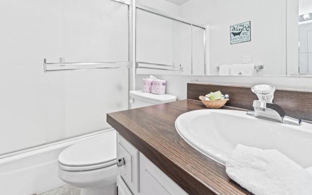 Ski-In Ski-Out Summit Townhouse