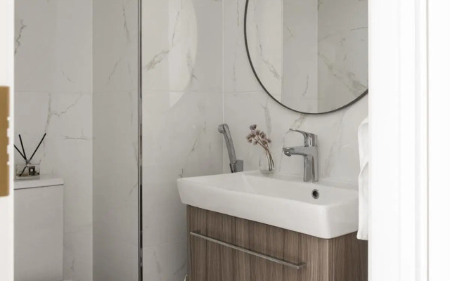 Luxury Skyscraper Apartment with Amazing view over Helsinki