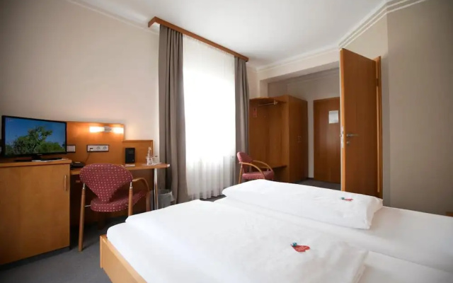 Neumaiers Hirsch Gasthof & Landhotel