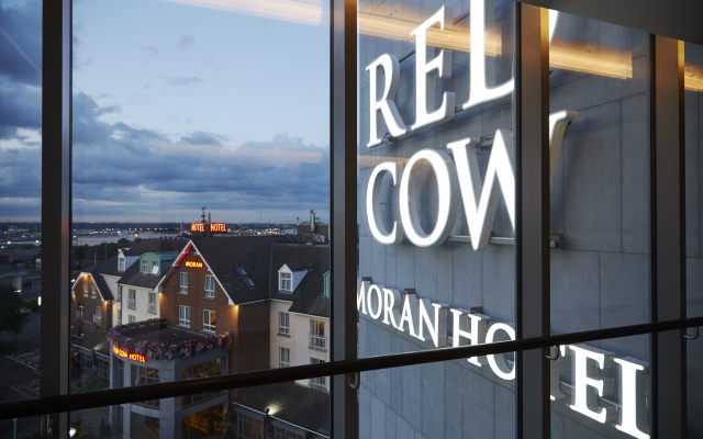 Red Cow Moran Hotel