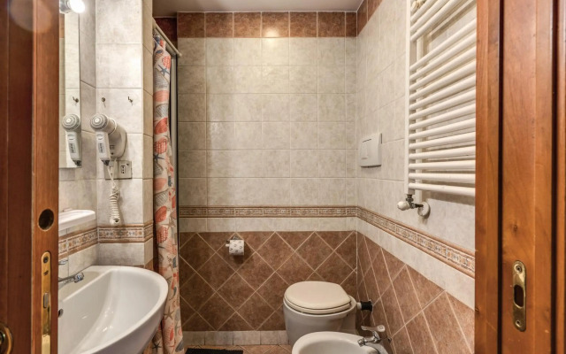 Hotel Pomezia