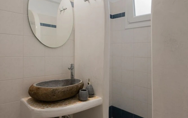 Aqua Naxos Apartments and Suites