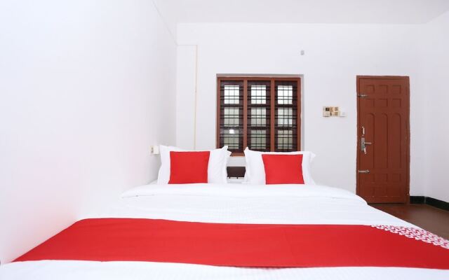 Spot On 45302 Kaveri Tourist Home
