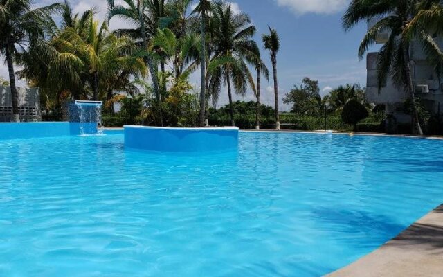 All Inclusive Bed & Beach & Fun Cancun