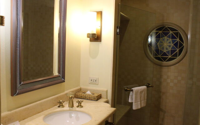 Lombardy Boutique Hotel