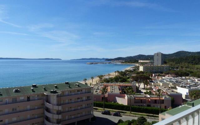 Appartement Le Lavandou, 1 pièce, 2 personnes - FR-1-308-50