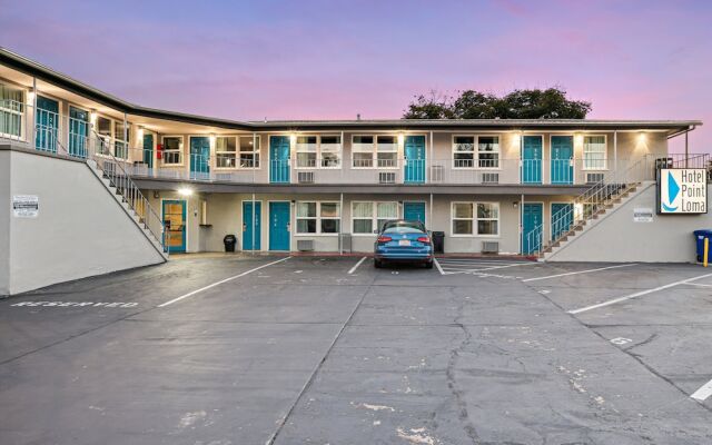Point Loma Inn And Suites