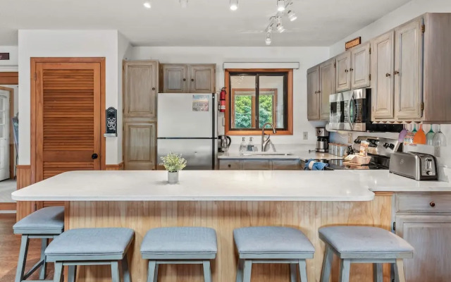 Pocono Lakefront by Avantstay Dock Lake Access