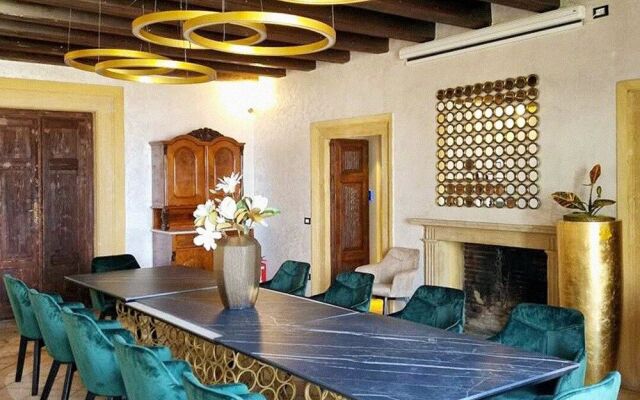 Castrum Wine Relais