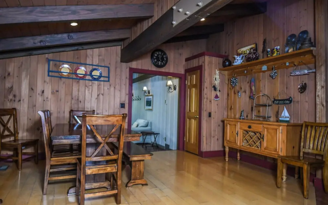 Oakleaf Lodge