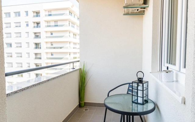 Flexible SelfCheckIns 25 - Zagreb - Garage - Loggia - New - Luxury