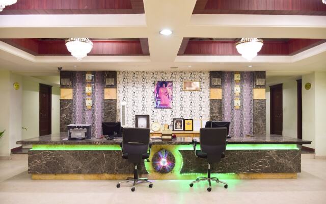 OYO 11376 Golden Park – Lobby – Hyderabad