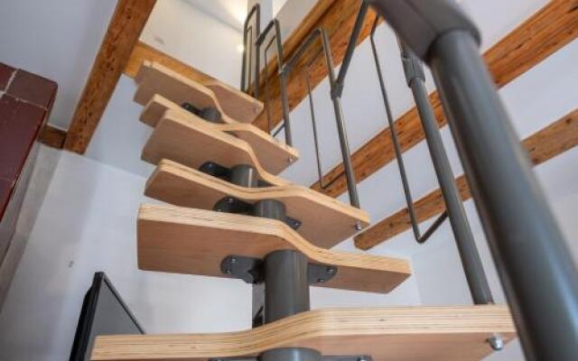 Dream Stay - Central Apartments Near Airport.
