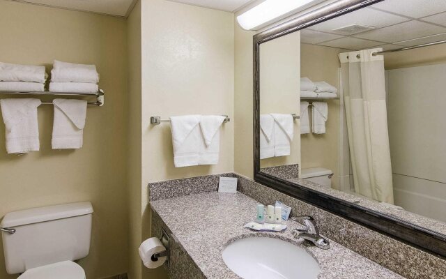 Spark by Hilton Lexington