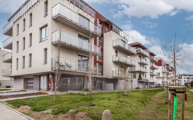 Amber Estate II by Renters