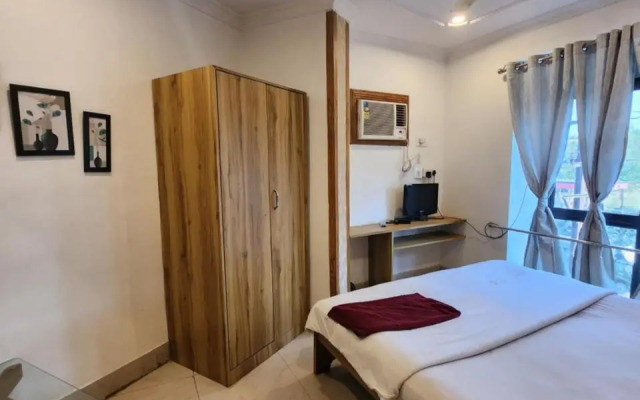 OYO 27950 Hotel Priyanka International