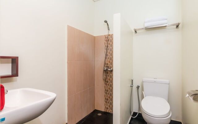 ZEN Rooms Seminyak Mertanadi