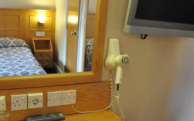 Olympic House Hotel