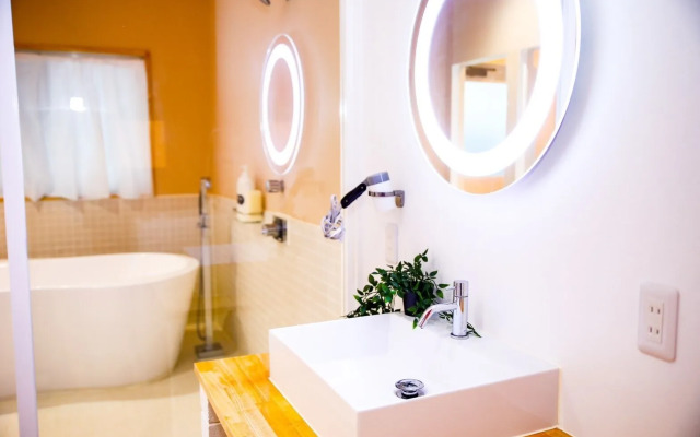 Shirahama Beach Garden