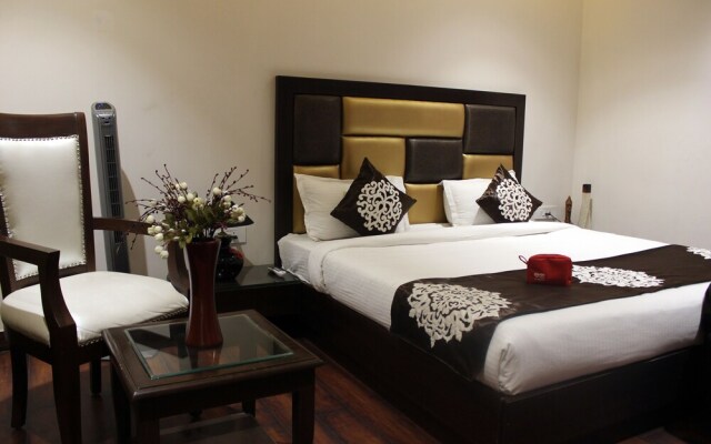 Aura Grand Residency
