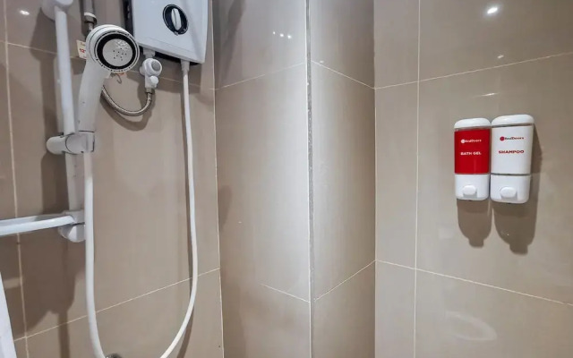 RedDoorz Plus near Bangko Sentral ng Pilipinas Davao