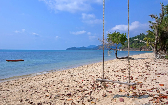 The White Knot Koh Chang