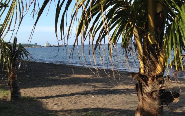 Dumaguete Springs Beach Resort
