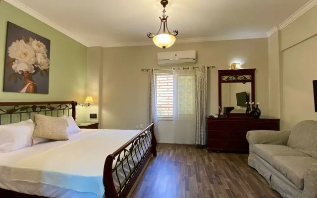 Luxurious Villa Serene Garden New Cairo