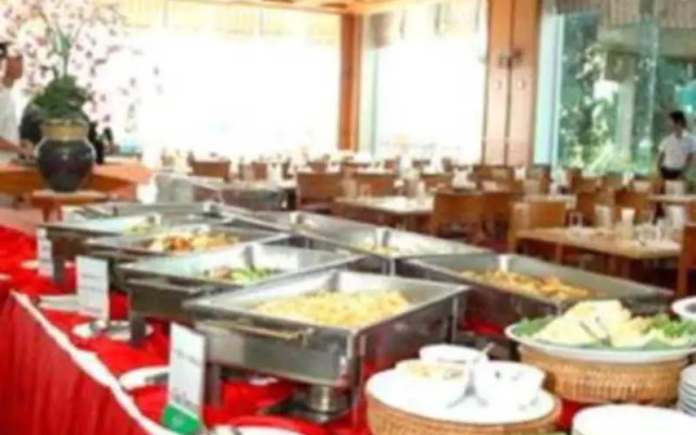 River View Place Hotel
