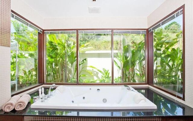 Ocean Breeze Villa