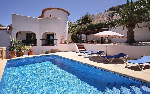 Casa Moya