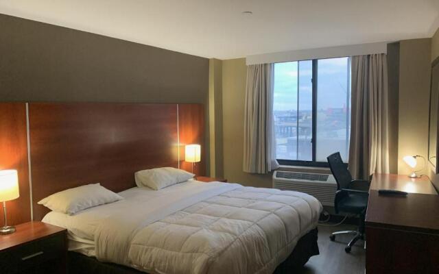 Sky Hotel Flushing/LaGuardia Airport